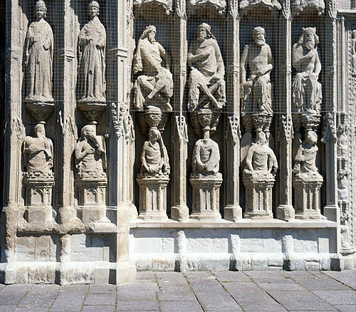 Medieval figures, exterior, west end, Exeter Cathedral, Devon, England
