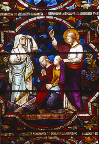 Jesus raising Lazarus, 19th century stained glass, Lincoln cathedral, Lincolnshire, England, Great Britain