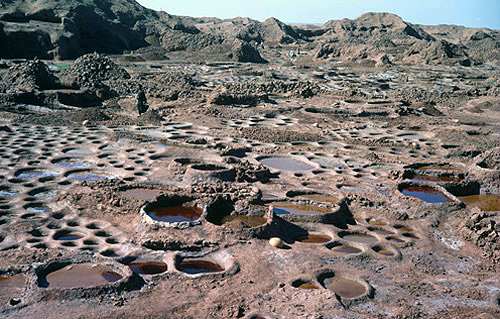 Salt pans in Teguidda-n-Tessoumt, Niger, Africa