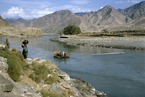 Afghanistan, Kunar Valley, ferry over the river