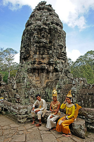 Dancers in tradtional cosume, in north west second enclosure, Bayon temple, Angkor Thom, late twelfth century, Cambodia