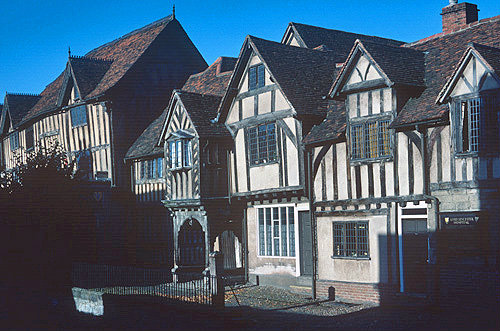 Leycester Hospital, begun fourteenth century, example of medieval courtyard architecture, now home to ex-servicemen and their families, Warwick, England