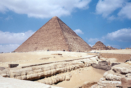 Pyramid of Khufu known as the Great Pyramid or Pyramid of Cheops, Giza, Egypt