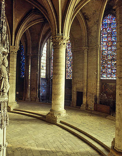 South east ambulatory, Chartres Cathedral, France