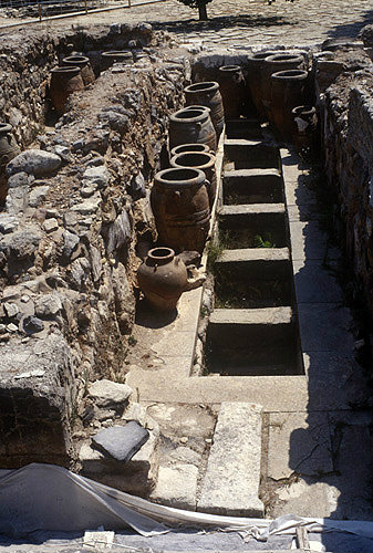 Greece, Crete, Knossos, Palace of Minos 2800-1100 BC, magazine or store room