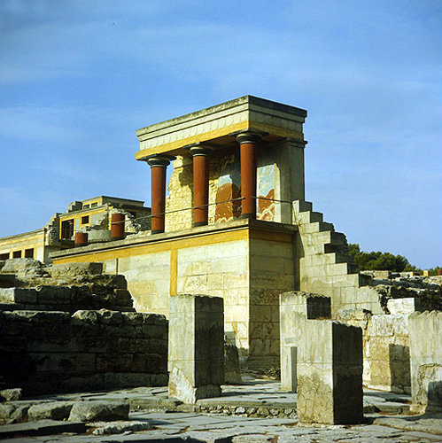 Greece, Crete, Knossos, Palace of Minos, Bull Verandah and pillars