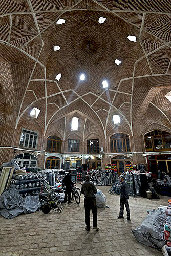 Huge historic covered bazaar, one of most important commercial centres on the ancient silk road, Tabriz, Azerbaihan, Iran