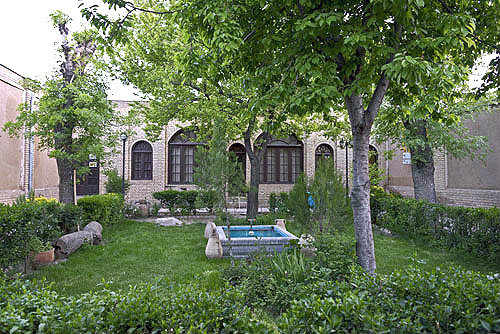 Rakhtshur khaneh  (wash house) courtyard built 1926 to provide laundry facilities for women, now a museum with models, Zanjan, Iran