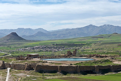 Takht-e Soleyman, view of site of Sassanian complex dating from third century, from hill to south east, showing crater lake, west Azerbaijan province, Iran