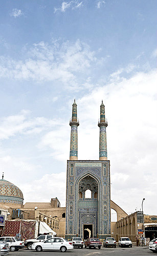 Friday Mosque, (Masjed-e Jameh) built in fifteenth century for Sayyed Roknaddin, entrance portal and minarets, Yazd, Iran