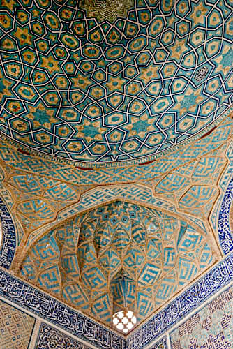 Friday Mosque (Masjed-e Jameh), built in the fifteenth century for Sayyed Roknaddin, dome interior and squinch, Yazd, Iran