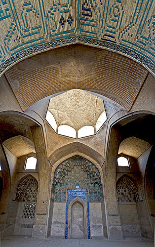 Masjed-e Jameh, Seljuk, oldest mosque in Iran, tile work in  prayer hall, Isfahan, Iran