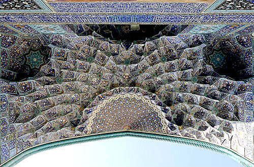 Masjed-e Shah, built 1611-1629 for Shah Abbas I, also known as Masjed-e Imam or Royal mosque,  entrance portal, muqarnas, Isfahan, Iran