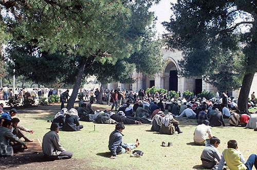 Israel, Jerusalem, Muslim worshippers in front of the Al Aqsa mosque