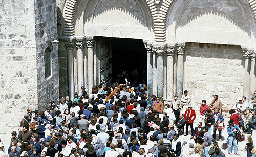 Israel, Jerusalem, carrying the Cross into the Church of the  Holy Sepulchre on Good Friday