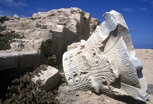 Israel, Apollonia, Corinthian capital in the ruins at Tel Arsuf north of Herzliya overlooking the sea