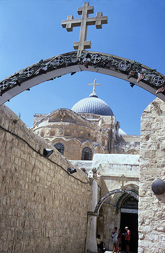 Israel, Jerusalem, approach to the ninth Station of the Cross and the roof of the Church of the Holy Sepulchre