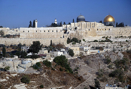El Aksa Mosque and the Dome of the Rock, City of David bottom left, Jerusalem, Israel