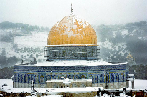 Dome of the Rock under snow, Jerusalem, Israel
