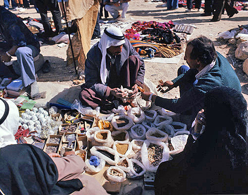 Israel, Beersheva, market, Arab selling spices
