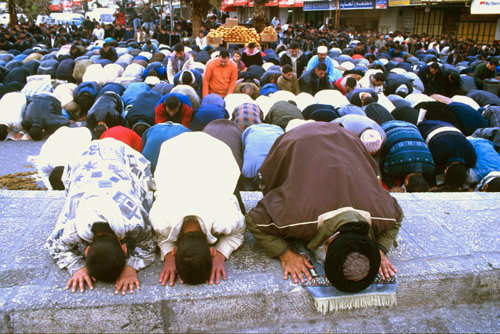Israel, Jerusalem, Sheikh Mohammed Austa leads Palestinians in Friday Ramadan prayers