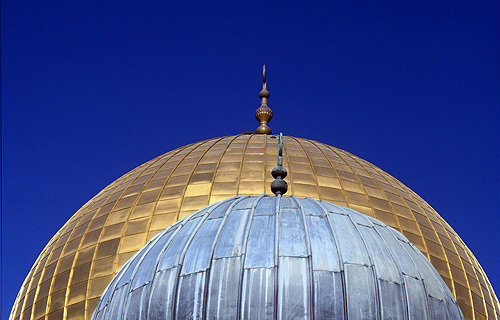 Israel, Jerusalem, Golden Dome of the Rock above the lead-covered Dome of the Chain
