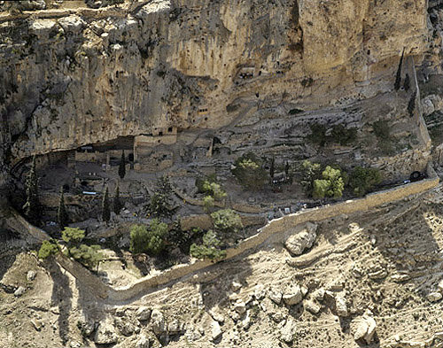 Israel, aerial view of monastic settlement at west end of Wadi Qilt