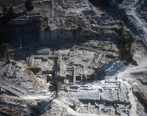 Israel, Megiddo, aerial view of the sacred precinct round altar, half in shadow