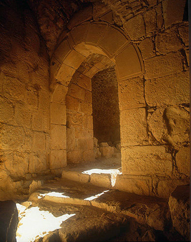 Arch of Qalaat el Rabadh, twelfth century fortress, Ajloun, Jordan