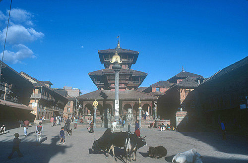 Dattatreya Temple, fifteenth century, Dattatreya Square, Bhaktapur, Nepal