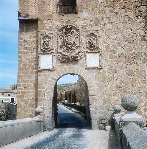 Part of bridgehead of San Martin bridge, thirteenth to fourteenth century, Toledo, Spain