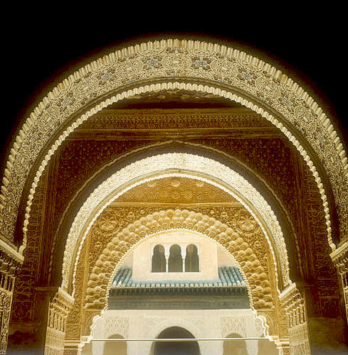 Entrance to Salon de Las Dos Hermanas, fourteenth century, Alhambra, Granada, Spain