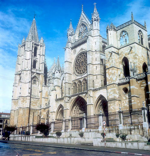 Leon Cathedral, south façade, thirteenth century to fifteenth century, Leon, Spain