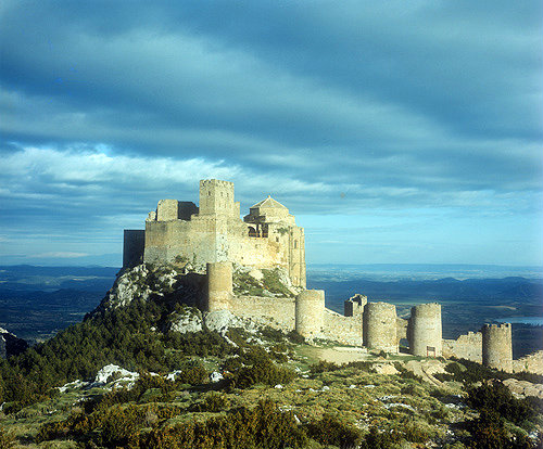 Loarre Castle, eleventh and twelfth centuries, important fortress in Muslim-Christian conflict, Huesca Province, Spain