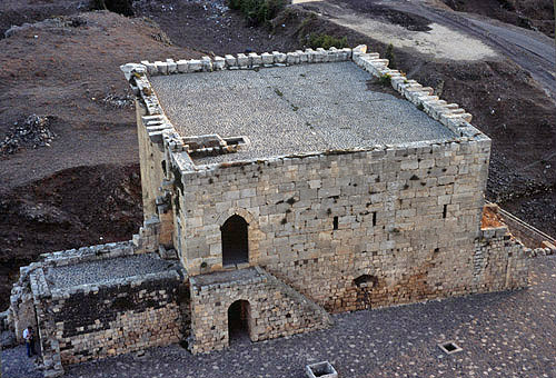 Krak des Chevaliers, crusader castle built by the Hospitaller order of St John of Jerusalem, 1142-1170, square tower on the south side, Syria
