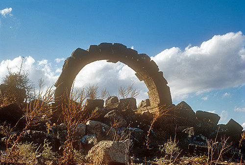 Syria, Cyrrhus, ruined Roman arch