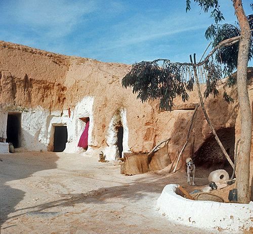 Courtyard of Berber Troglodyte dwelling, Matmata, Tunisia