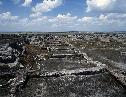 Terraced buildings and megarons (large halls) dating from eighth century BC, Gordion, Turkey