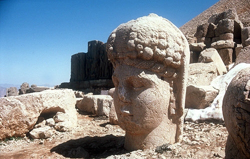 Giant head on western terrace, tomb sanctuary of Antiochus I Theos of Commagene, 62 BC, Nemrud Dag, Turkey