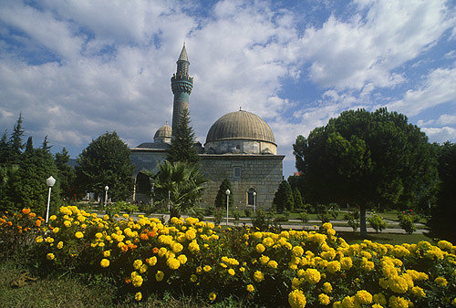 Yesil Camii mosque, also known as the Green Mosque, constructed 1378-1391 by Haci Bin Musa, Iznik, Turkey