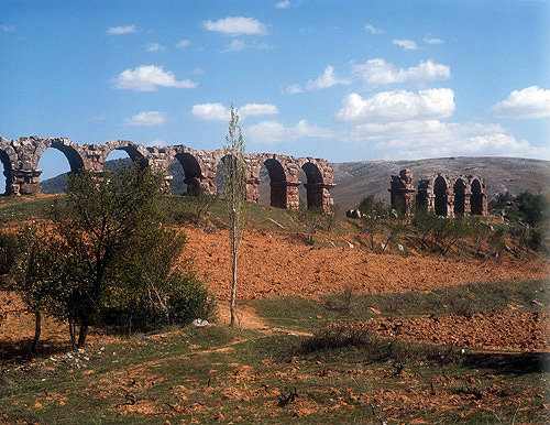 Roman aqueduct, St Paul came here on his first and second journeys, Antioch in Pisidia, Turkey