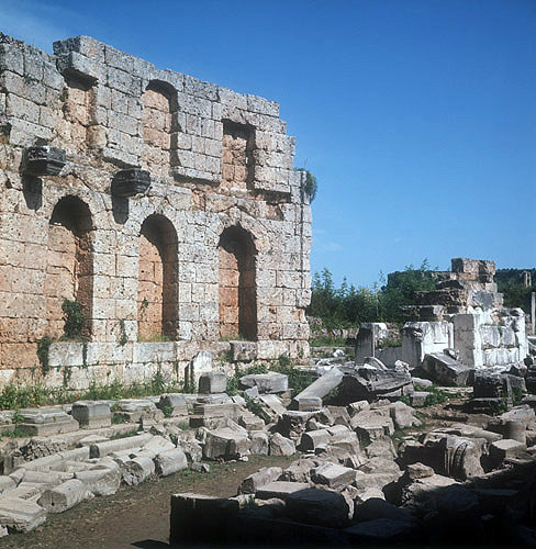 Inner city gate showing niches for statues, Hellenistic, Perge, Pamphilia, Turkey