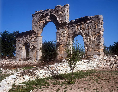 Archway spanning street, Roman period, Olba, (Uzuncaburc), Turkey