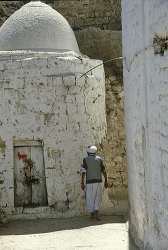 Man outside Great Mosque, Jibla, Yemen