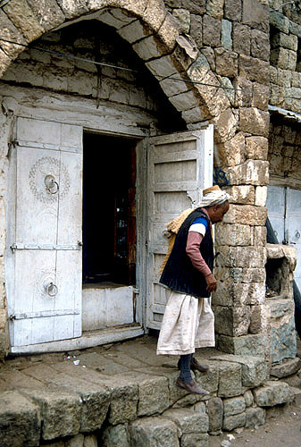Man outside his shop, Manakha, Yemen