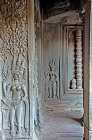Devatas (female divinities) on walls of first terrace, Angkor Wat temple, built 1113-52 AD by Suryavarman II, Hindu (Vishnu) Cambodia