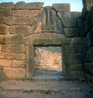 Lion Gate, lionesses and column, 1350-133  BC bronze age stone sculpture