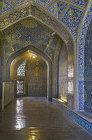 Sheikh Lotfollah mosque, built 1602-19, in reign of Shah Abbas I, interior corridor, Isfahan, Iran